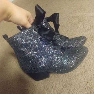 Rare YRU (Y.R.U) Aura Glitter Heels
